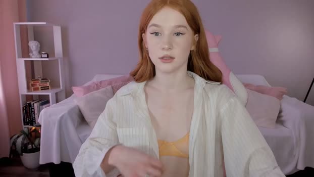 leahsthetics Female Chaturbate 31-05-2025