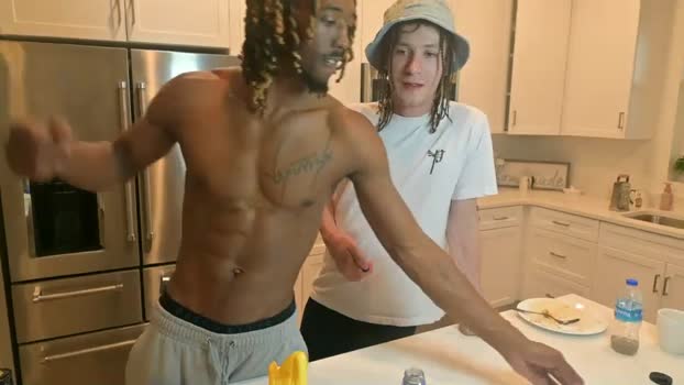 mycreamydreams Couple Chaturbate 04-06-2025
