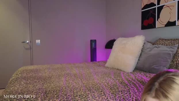 tastytilly Female Chaturbate 04-06-2025