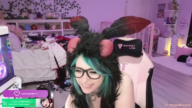 crimsonkitten Female Chaturbate 05-06-2025