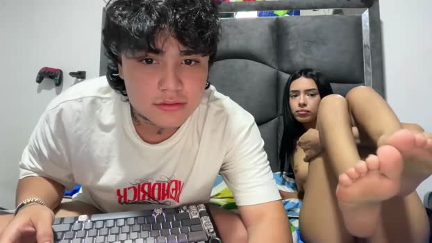 litle_cherry Couple Chaturbate 05-06-2025