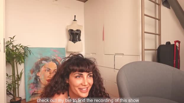 venus_in_jeans Female Chaturbate 06-06-2025
