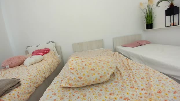 ehotlovea Female Chaturbate 10-06-2025