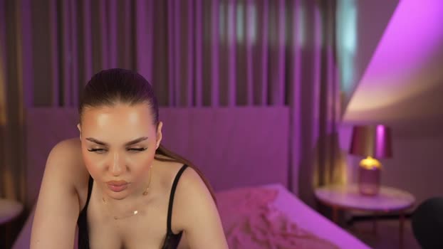 bright_diamonds_054 Couple Chaturbate 11-06-2025