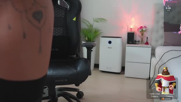 kissing33 Female Chaturbate 13-06-2025