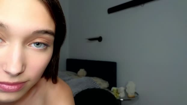 smoothnesss Female Chaturbate 15-06-2025