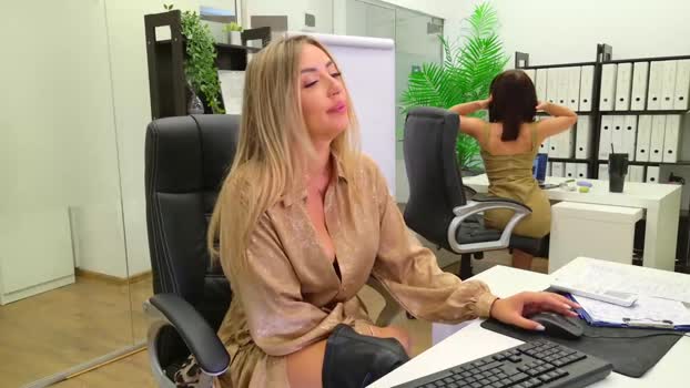 babesgowild Female Chaturbate 16-06-2025