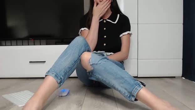 cuteemouse Female Chaturbate 16-06-2025