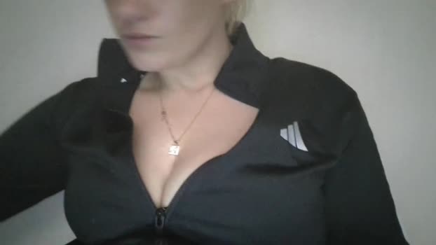 nikkisnow69
