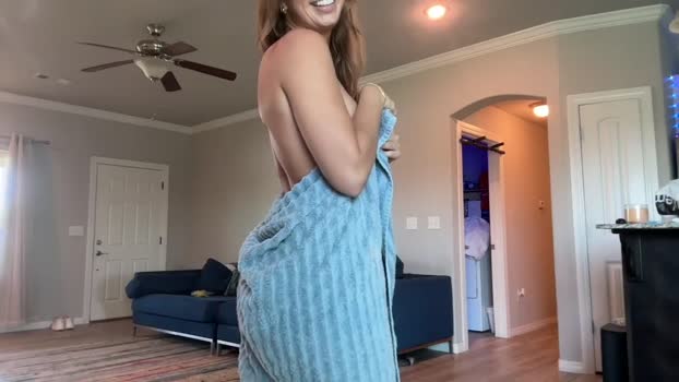 brielledaviss Female Chaturbate 21-06-2025