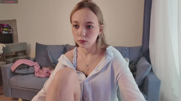 emy__lunar Female Chaturbate 22-06-2025
