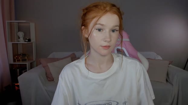 leahsthetics Female Chaturbate 22-06-2025