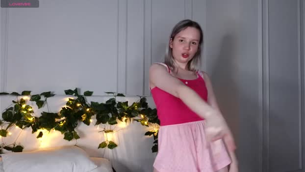 tinasiner Female Chaturbate 23-06-2025
