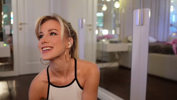 krissone Female Chaturbate 24-06-2025