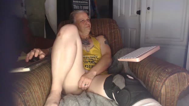 lickablelucy690 Couple Chaturbate 24-06-2025