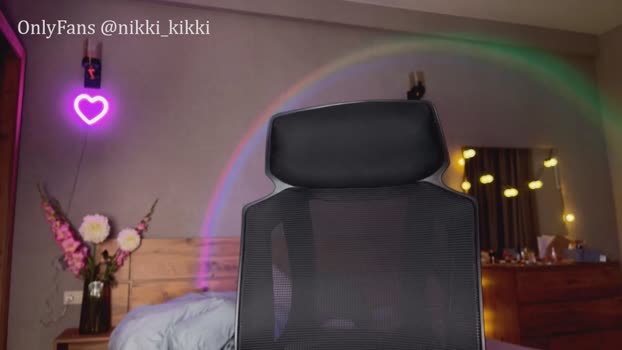 nikki_whatever Female Chaturbate 23-06-2025
