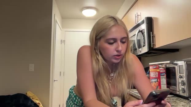 kenziesmithh Female Chaturbate 25-06-2025
