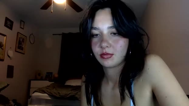 isabellelayla Female Chaturbate 26-06-2025