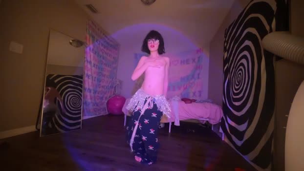 hexivu Female Chaturbate 27-06-2025