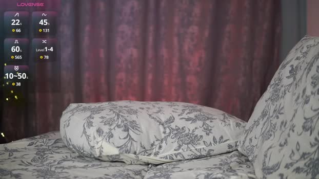 dianaholiday Female Chaturbate 30-06-2025