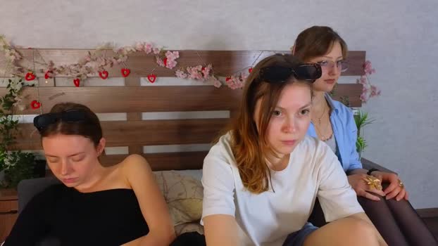 nelliewaters Couple Chaturbate 03-07-2025