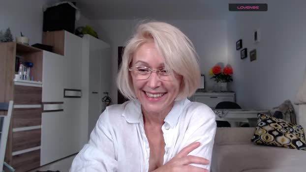 jasmin18v Female Chaturbate 06-07-2025