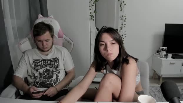 kesh_mne Couple Chaturbate 06-07-2025