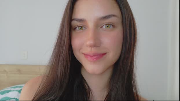 grettabenett_ Female Chaturbate 08-07-2025