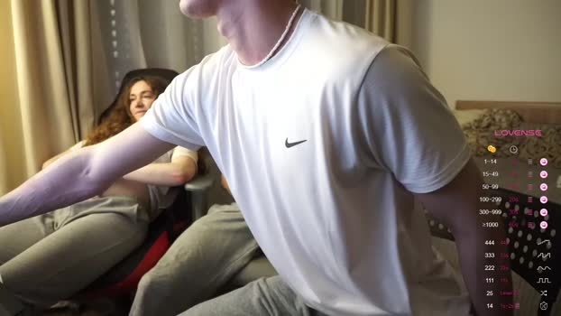 uwu_vi Couple Chaturbate 08-07-2025
