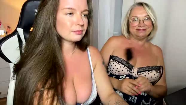 sexmoon11 Couple Chaturbate 11-07-2025