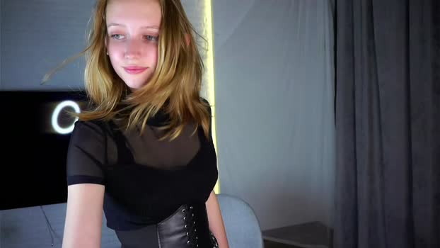 emmyleri Female Chaturbate 12-07-2025