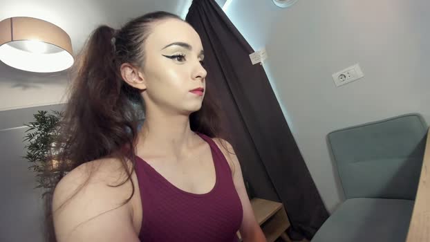 ehotlovea Female Chaturbate 14-07-2025