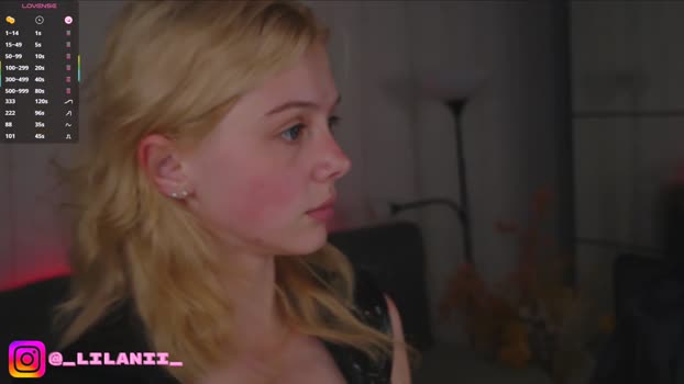 little_anitta Female Chaturbate 16-07-2025