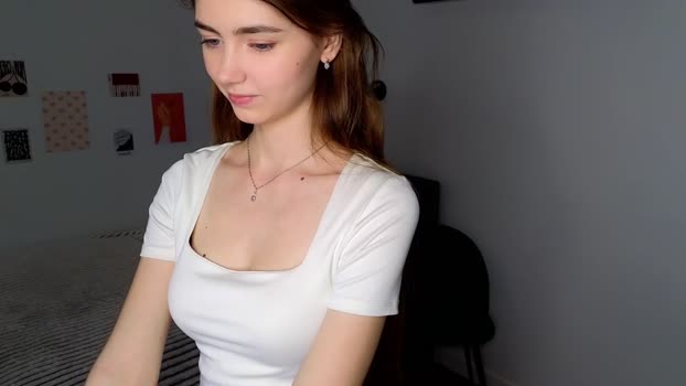 look_gently Female Chaturbate 15-07-2025
