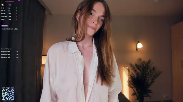 monabrickell Female Chaturbate 16-07-2025