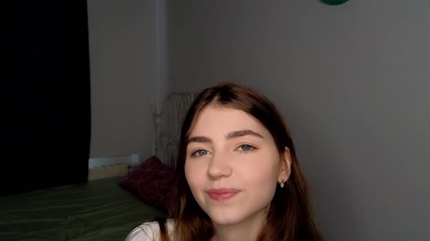 look_gently Female Chaturbate 18-07-2025