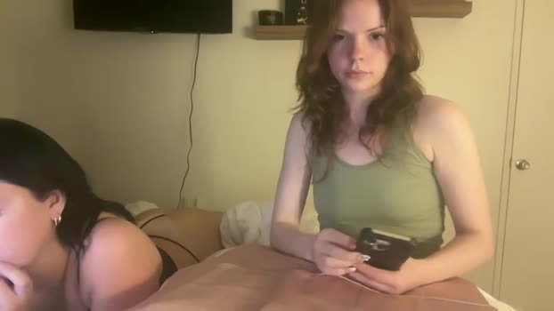 juliaraee Female Chaturbate 20-07-2025