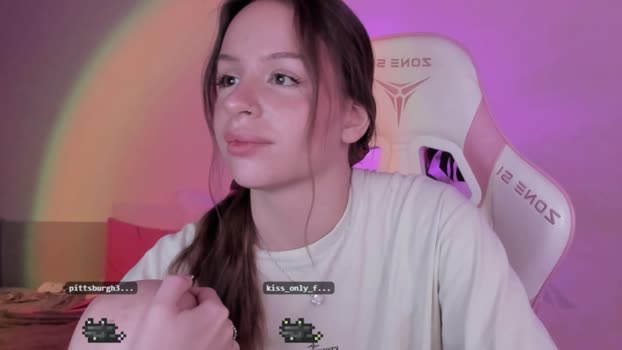 hellokittyyam Female Chaturbate 24-07-2025