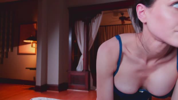 _june Female Chaturbate 25-07-2025