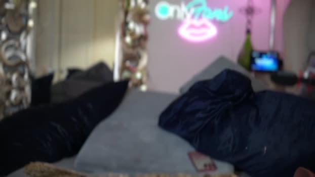 avalonnfoxx Female Chaturbate 27-07-2025