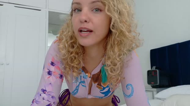 theislandgirl Female Chaturbate 27-07-2025