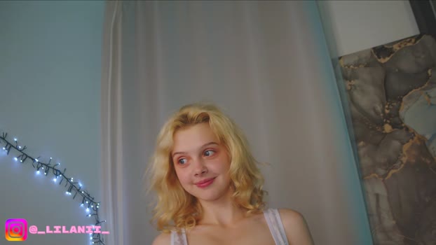 little_anitta Female Chaturbate 30-07-2025