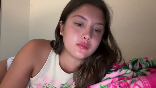 cutieoggg420 Female Chaturbate 01-08-2025