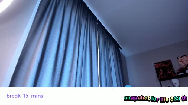 vivian_qwerty Female Chaturbate 03-08-2025