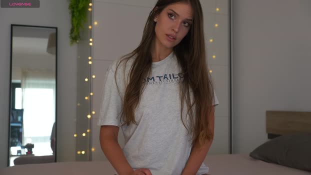 fazeyj Female Chaturbate 04-08-2025