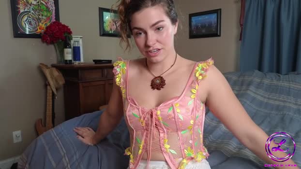 chroniclove Female Chaturbate 04-08-2025