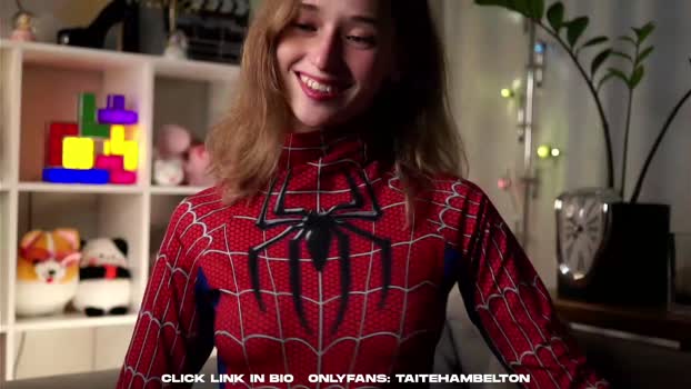 taitehambelton Female Chaturbate 05-08-2025