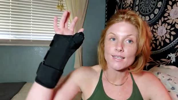 akgingersnaps Couple Chaturbate 06-08-2025