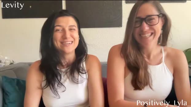 smiles_n_smut Female Chaturbate 05-08-2025