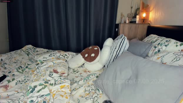 cute_caprice Female Chaturbate 08-08-2025